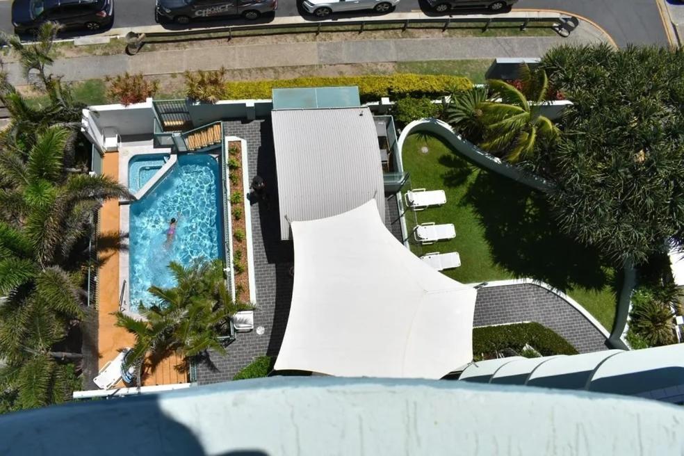 Top floor unit with beach access
