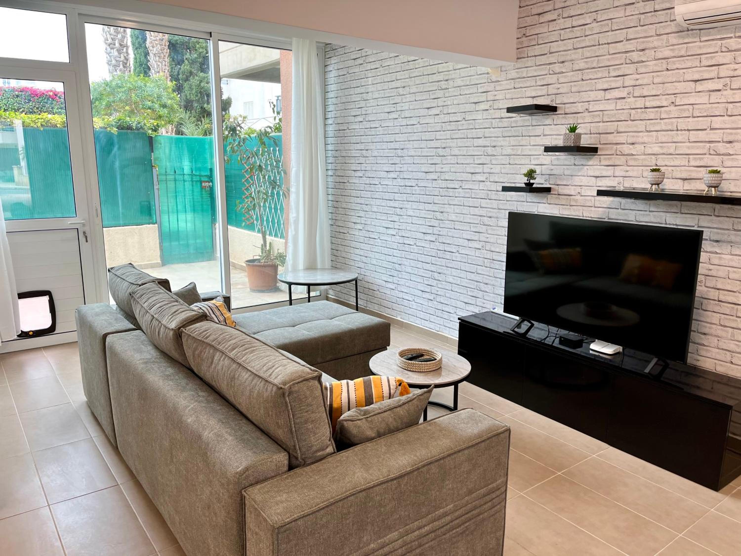 Pafia Crown-Jewel 2B, Pool, Prime Location, Paphos