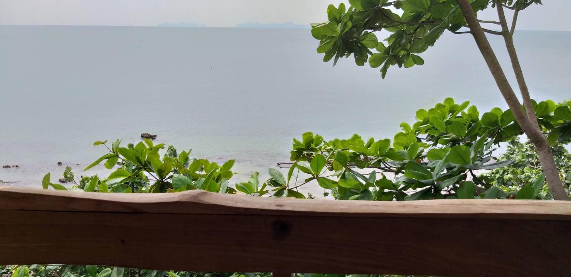 Jungle Hill Beach Bungalow