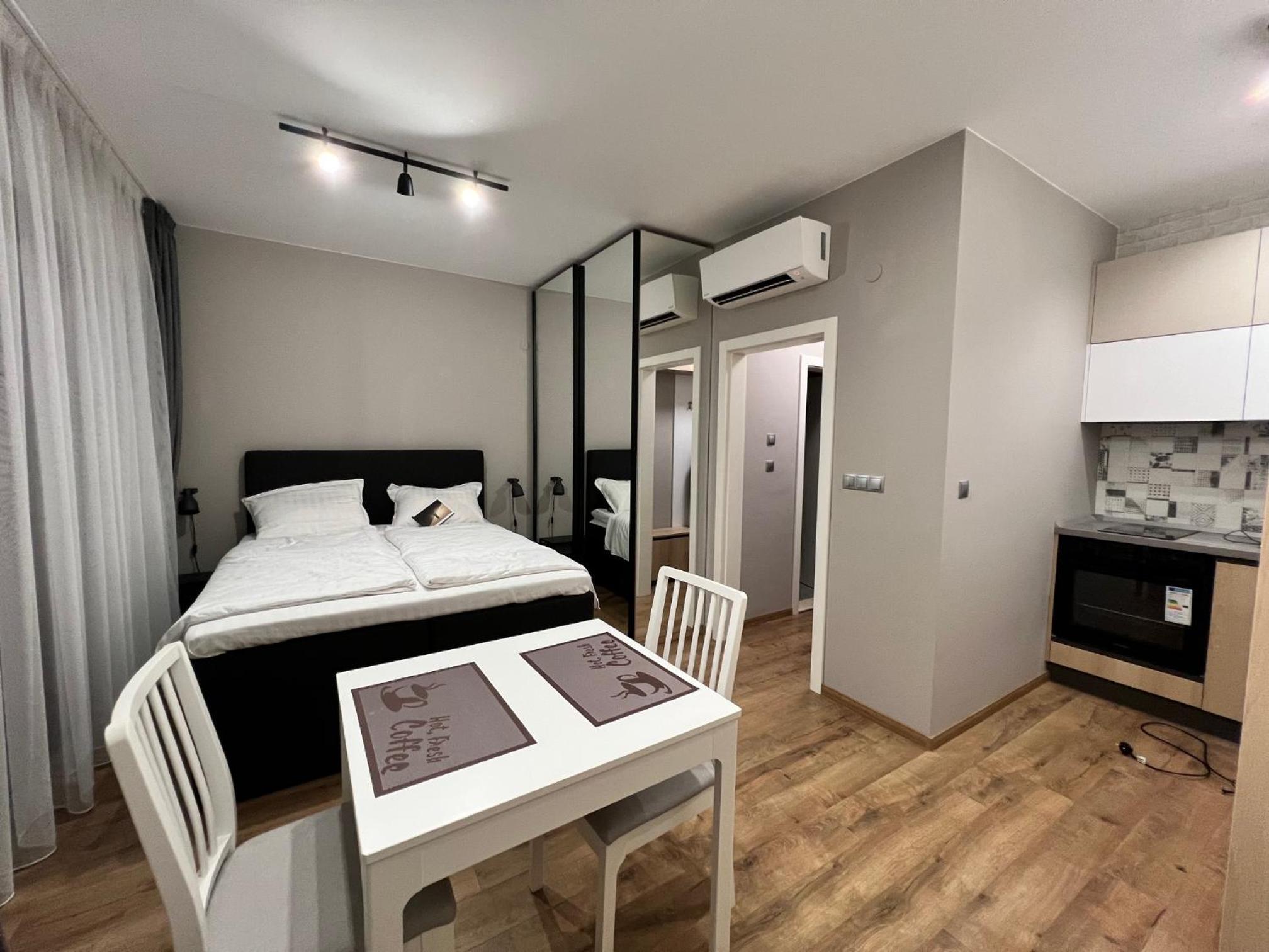 Double studio Petra B2-5