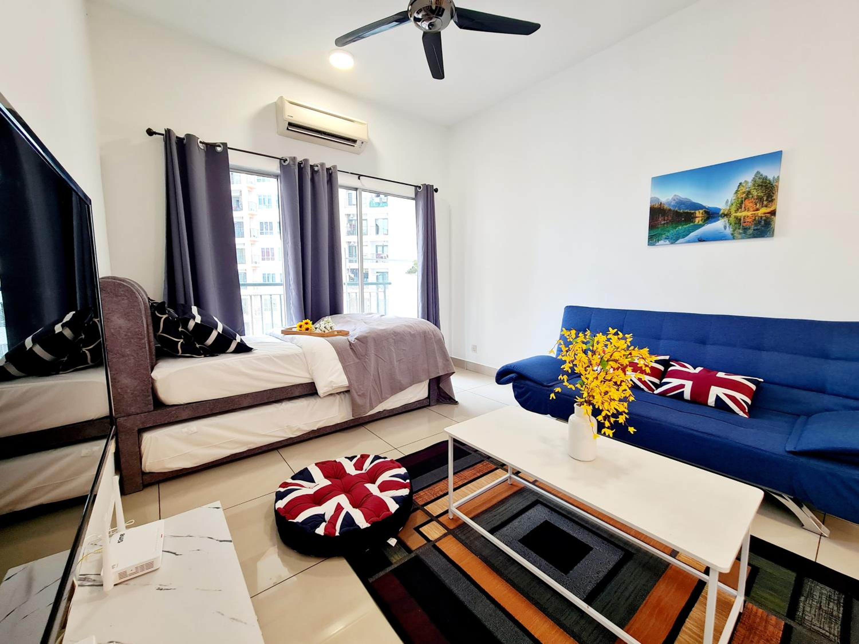 8 Guest 3 Room OUG E3 Old Klang Bkt Jalil Pavilion Stadium Mid Valley Bangsar Puchong IOI