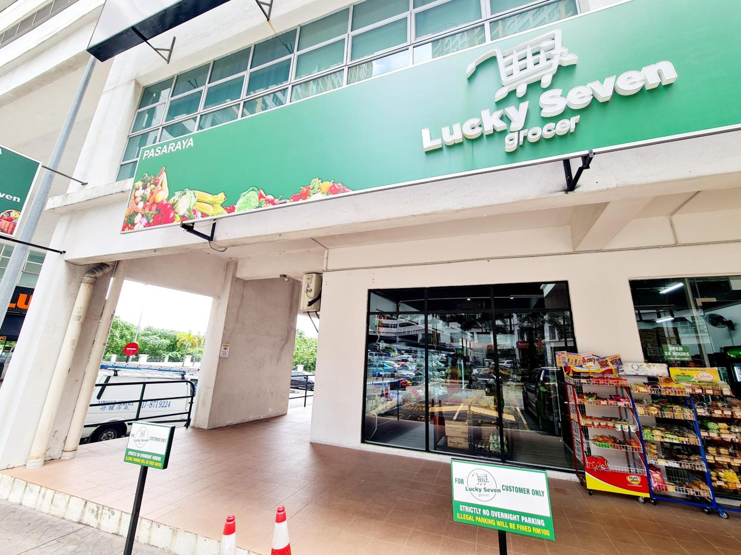 8 Guest 3 Room OUG E3 Old Klang Bkt Jalil Pavilion Stadium Mid Valley Bangsar Puchong IOI