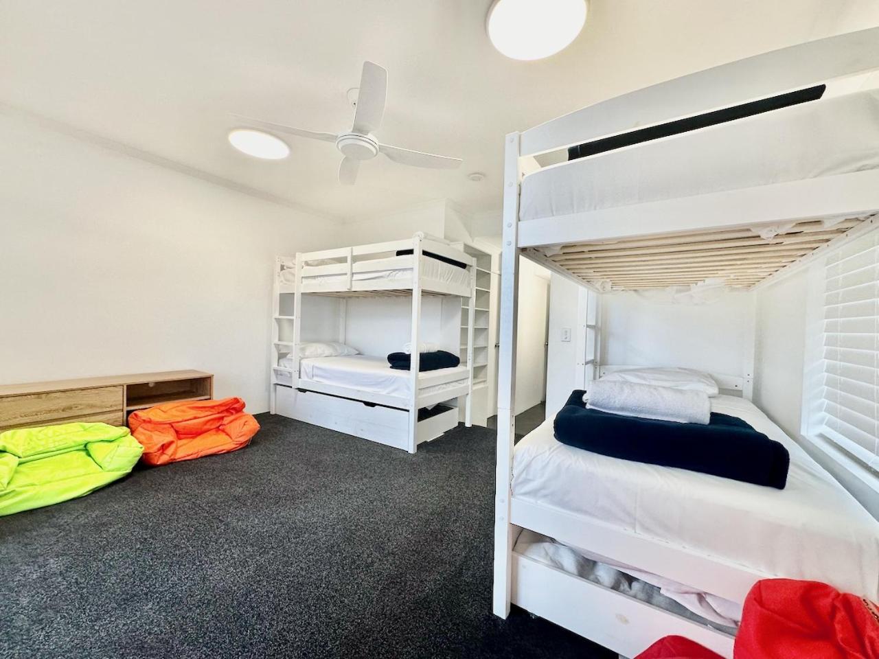 Super Modern Diamond Beach Resort Penthouse 33