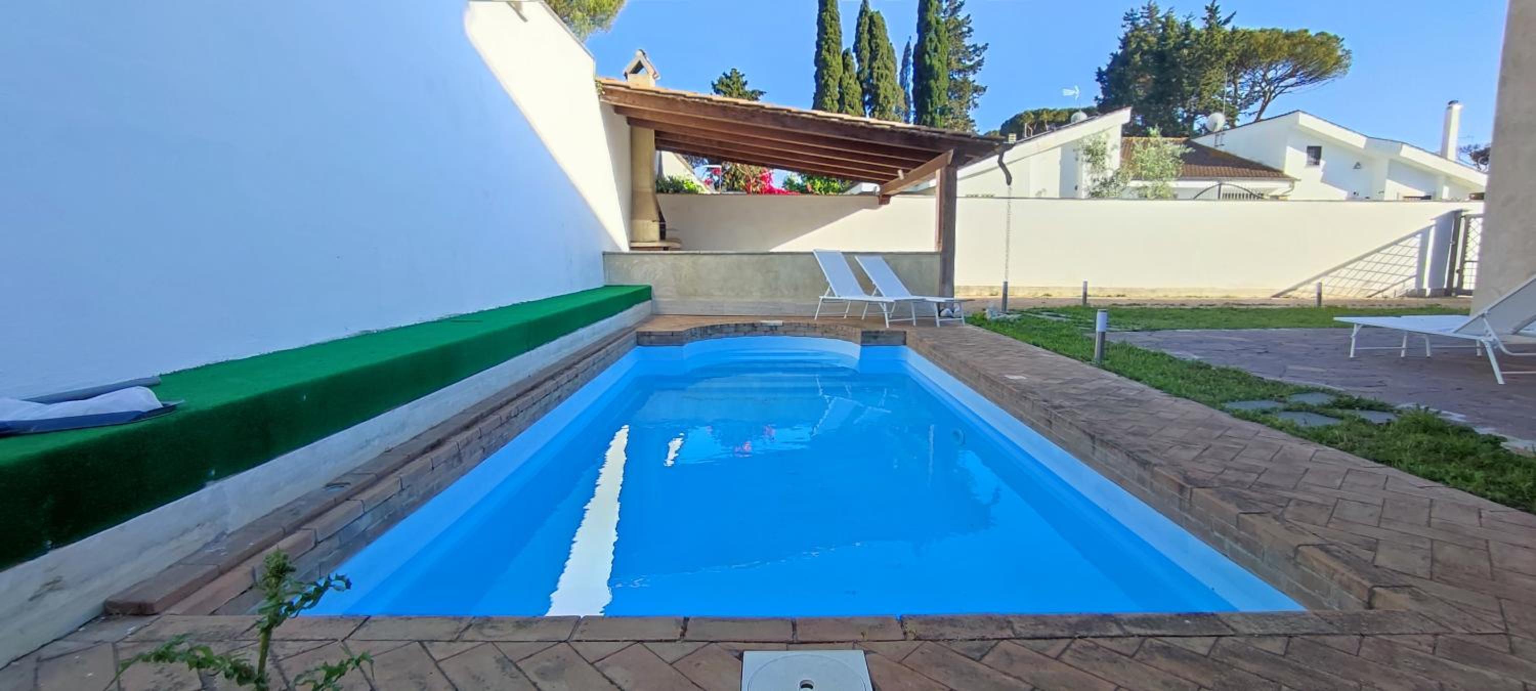 Villa Bustini view 2