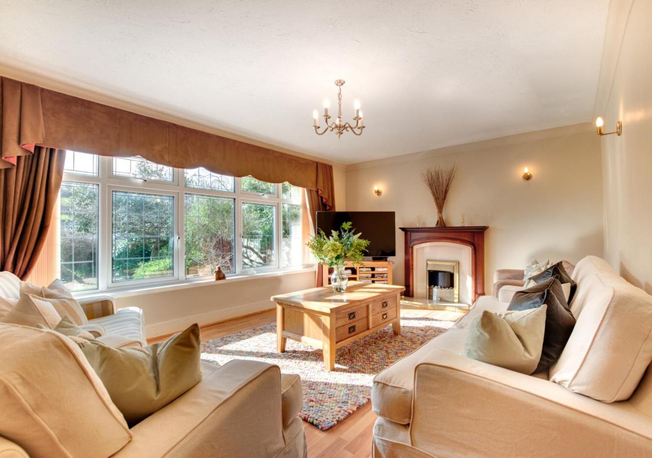4 Bed in Croyde oc-windy1