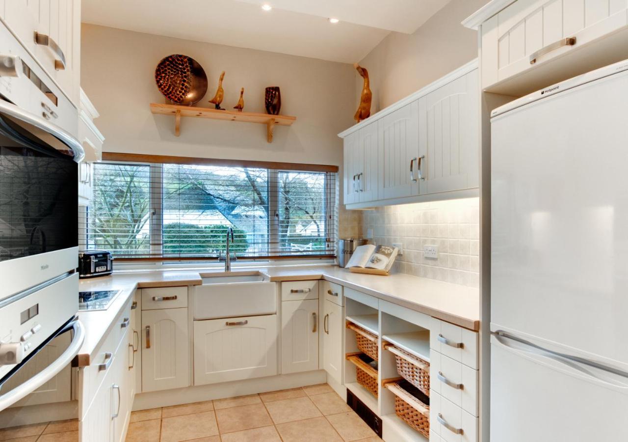 4 Bed in Croyde oc-windy1