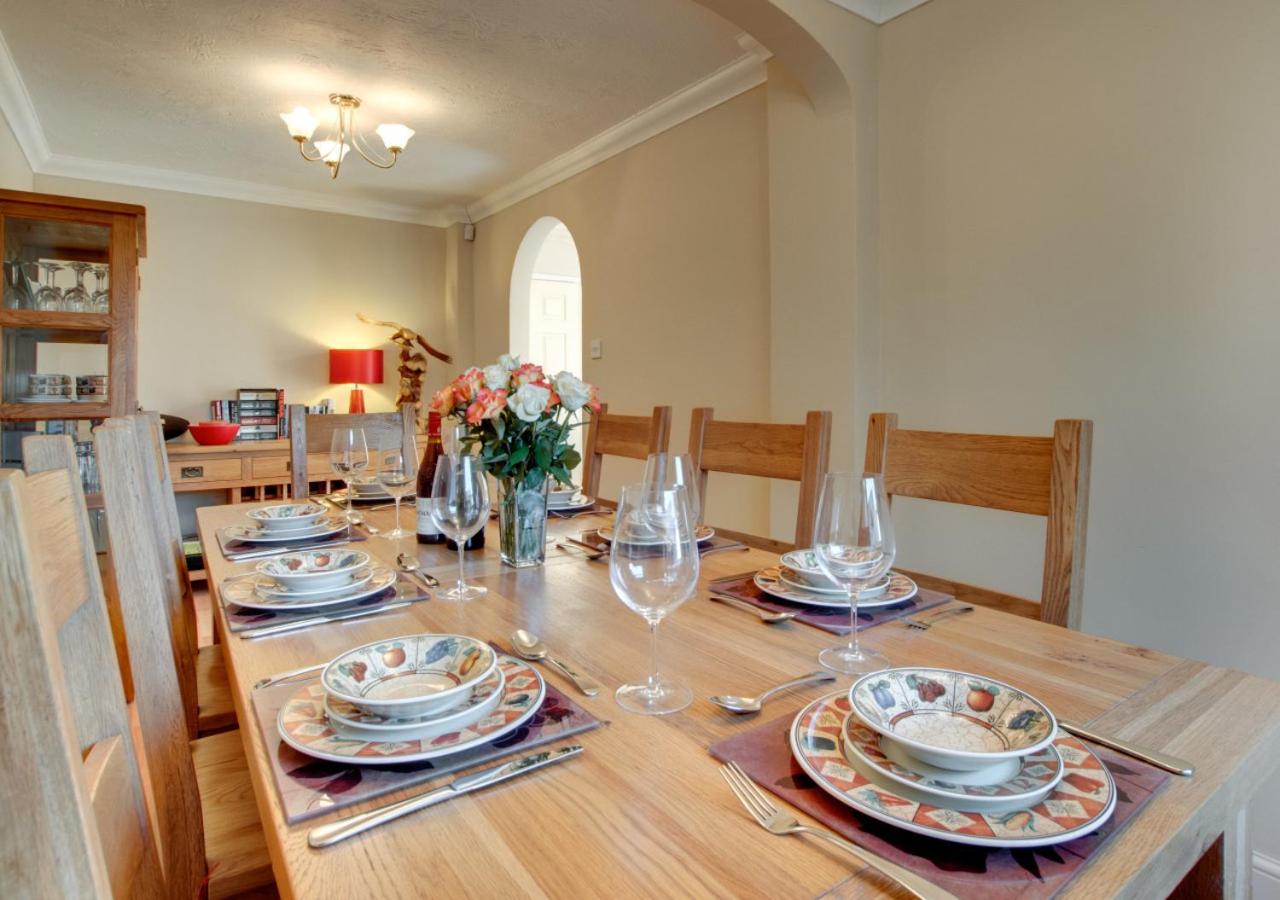 4 Bed in Croyde oc-windy1