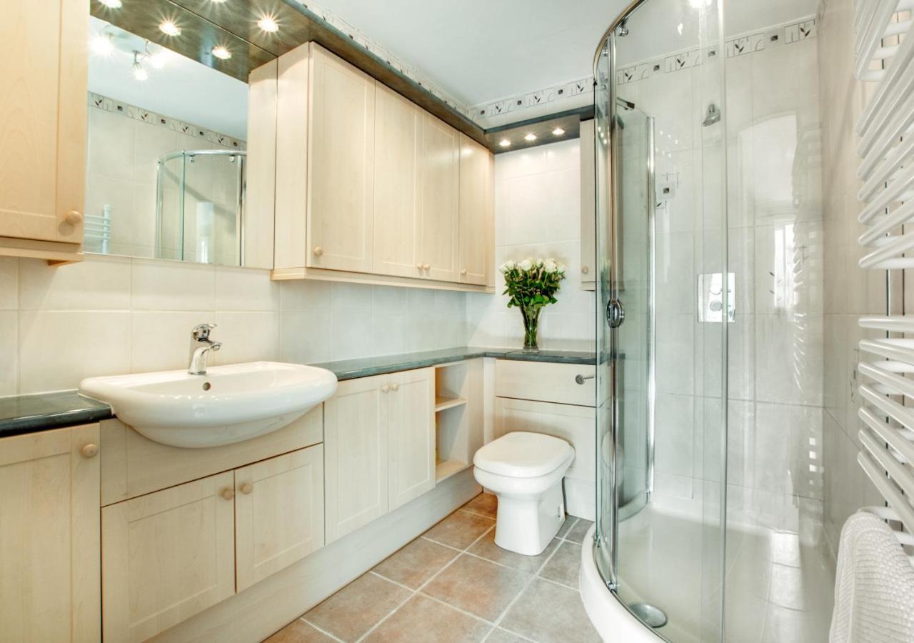 4 Bed in Croyde oc-windy1
