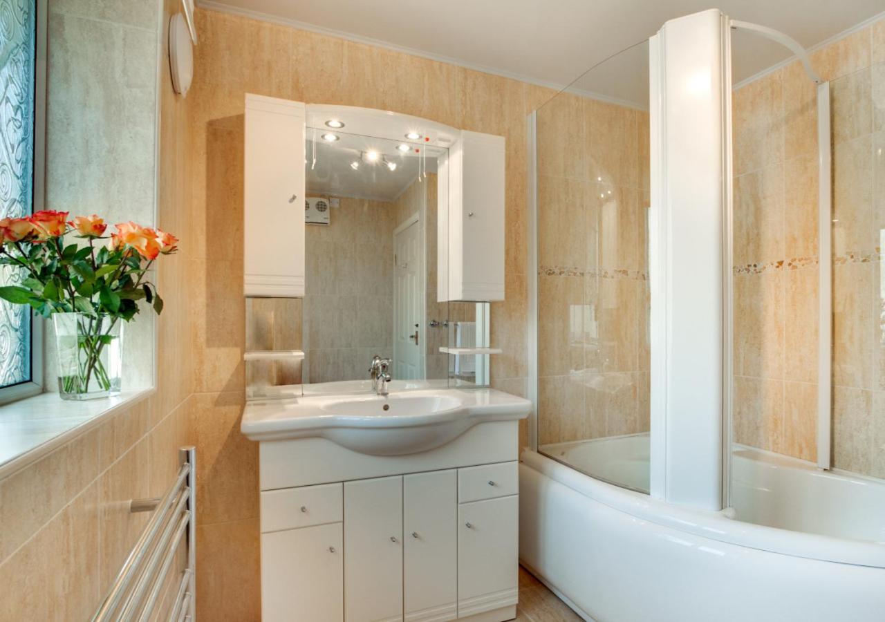 4 Bed in Croyde oc-windy1