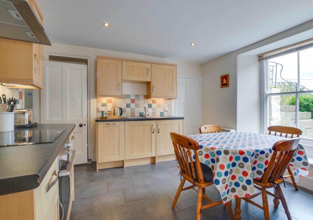 2 Bed in Mousehole oc-mizpah