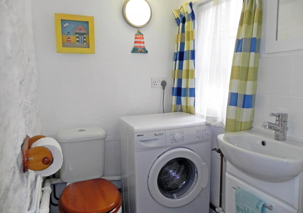 2 Bed in Mousehole oc-mizpah