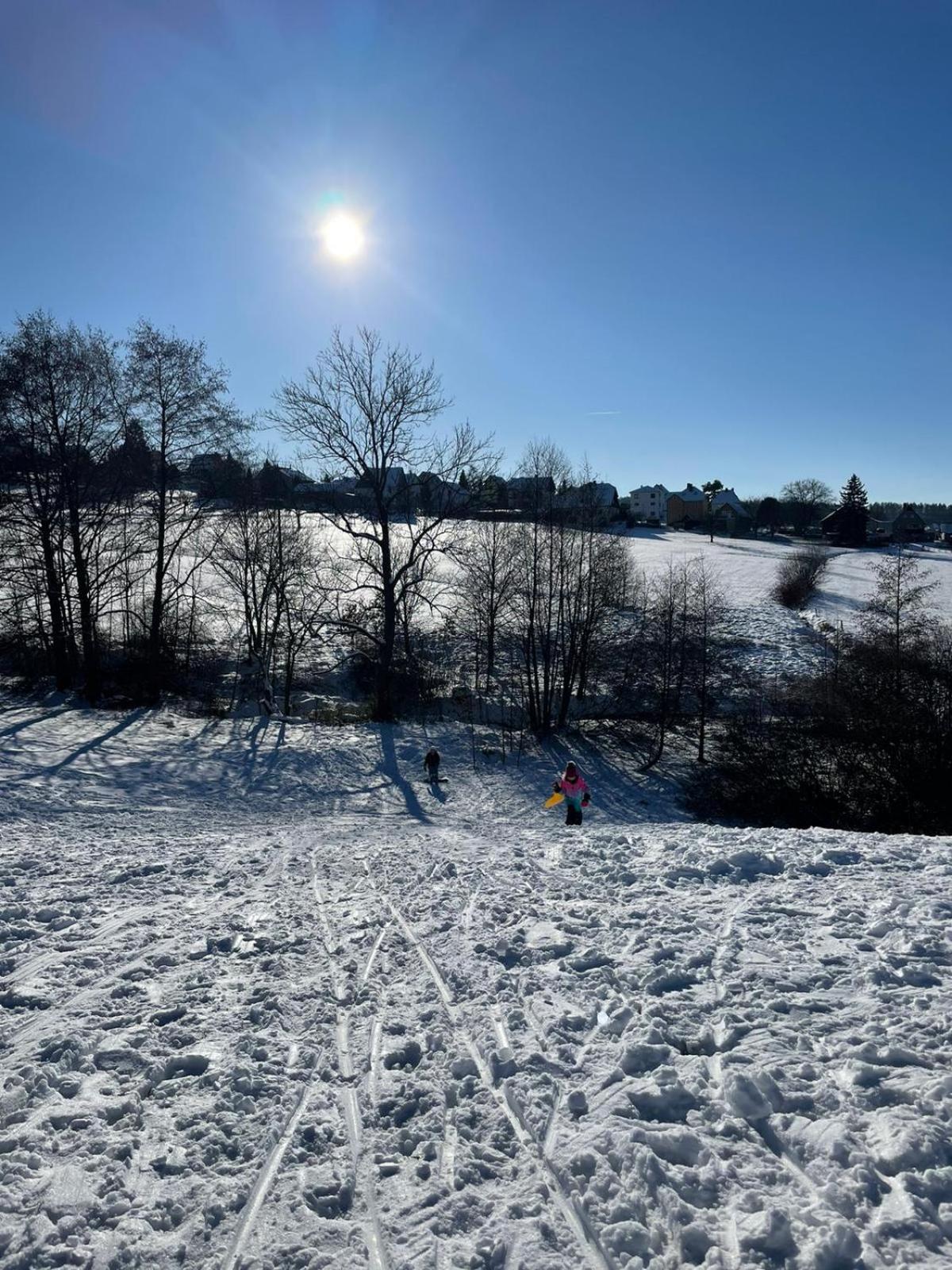 Ferienwohnung Gartenblick mit Pool und Kinderspielplatz