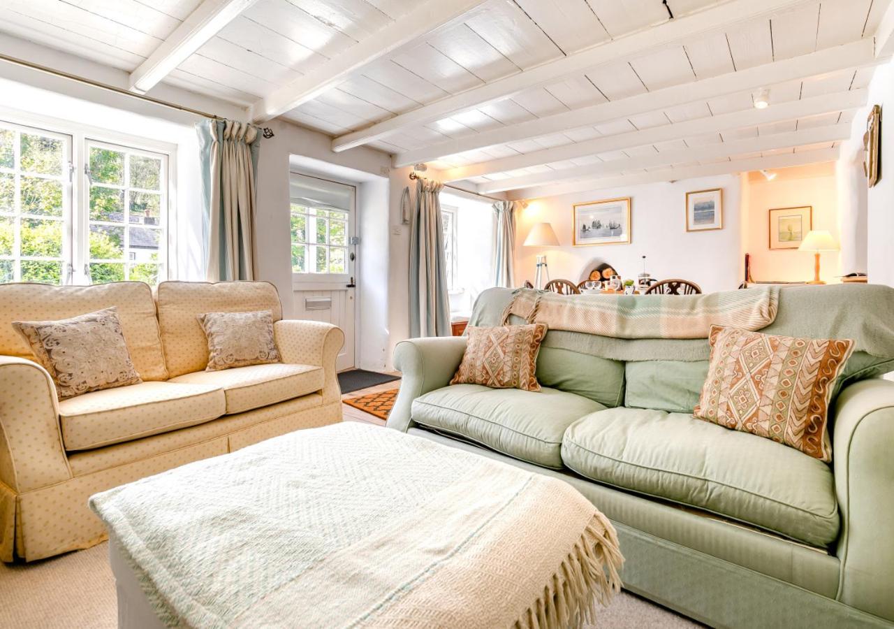 3 Bed in Helford oc-hcwedn