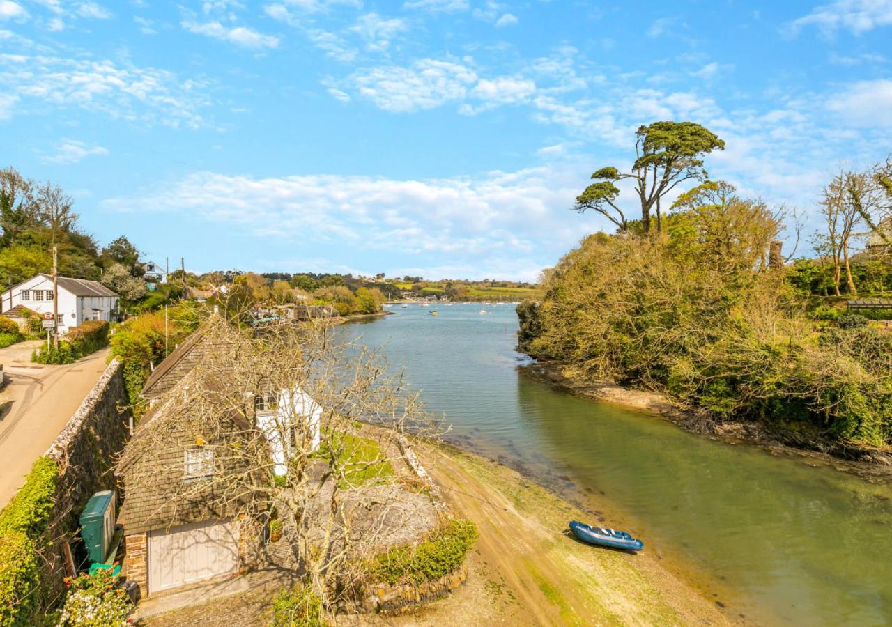 3 Bed in Helford oc-hcwedn