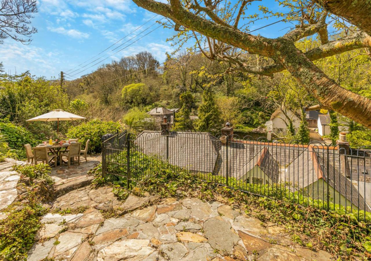3 Bed in Helford oc-hcwedn