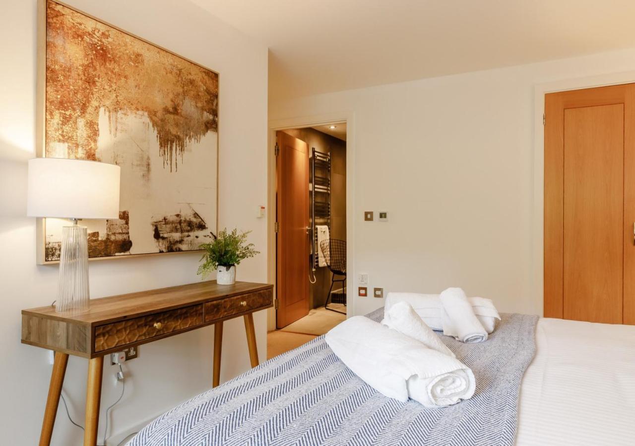 3 Bed in Torquay oc-a28109 view 5