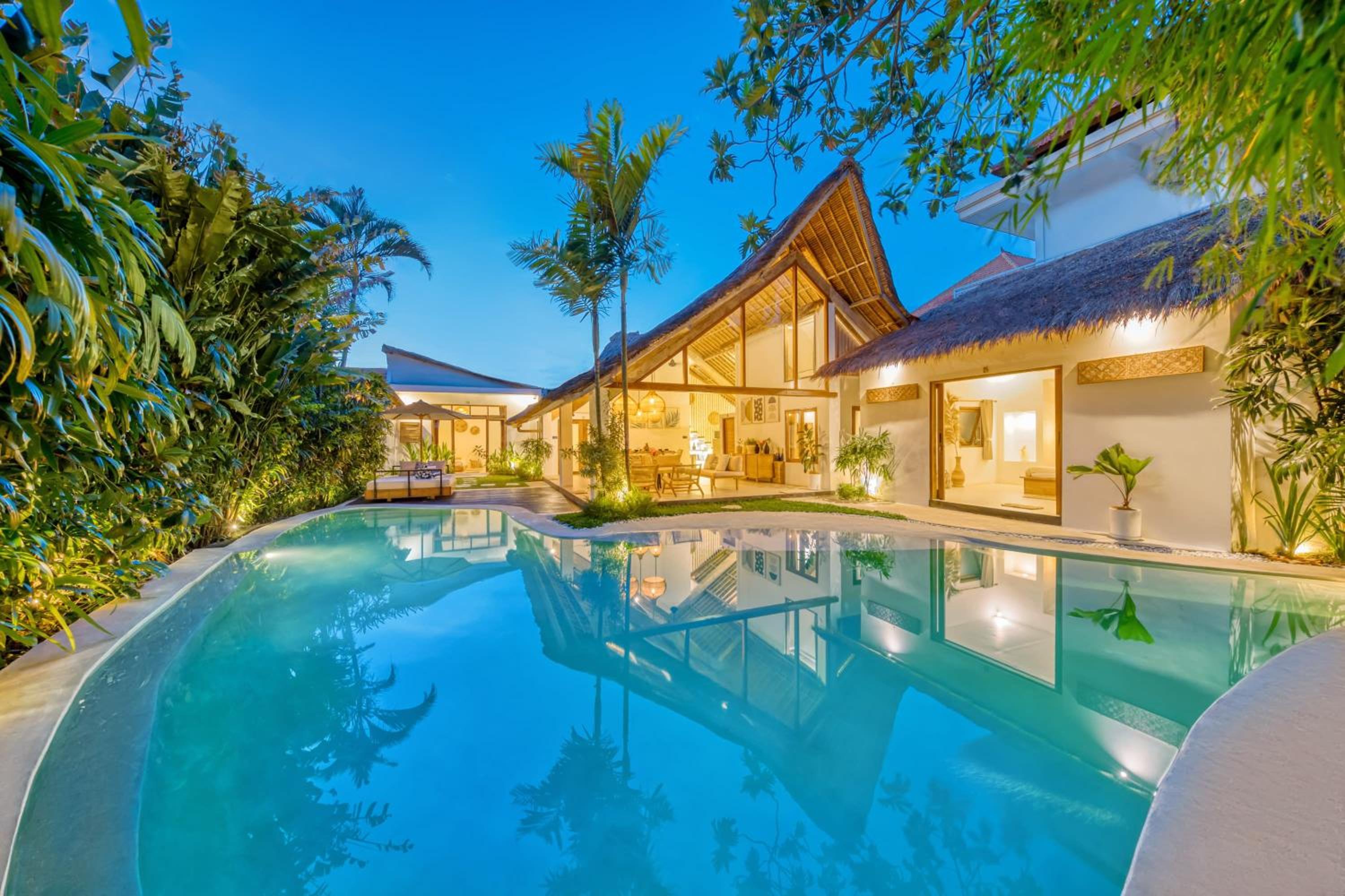 Villa Indigo - 5-BDR with huge pool and garden view 5