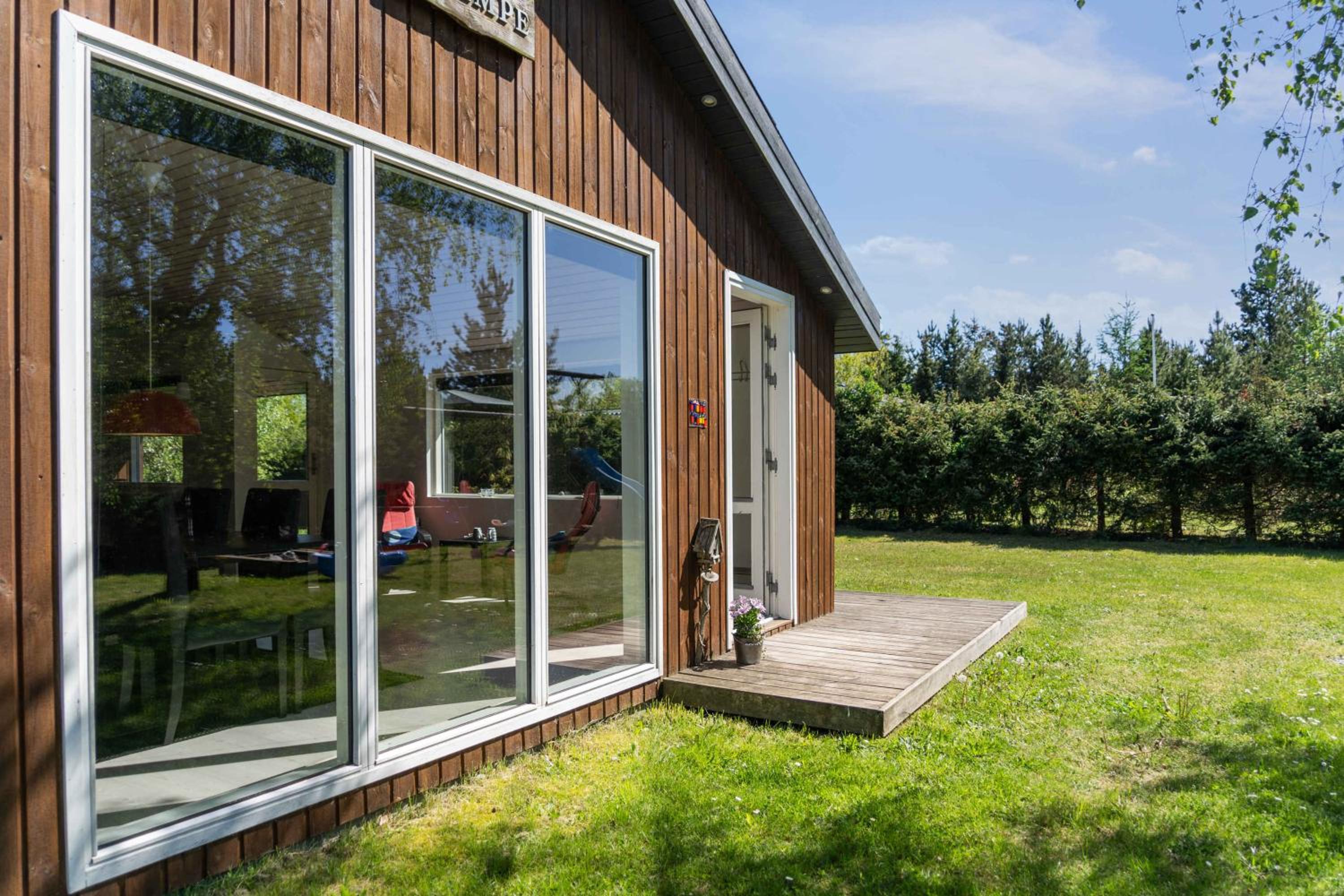 Cozy Cottage In Peaceful Surroundings