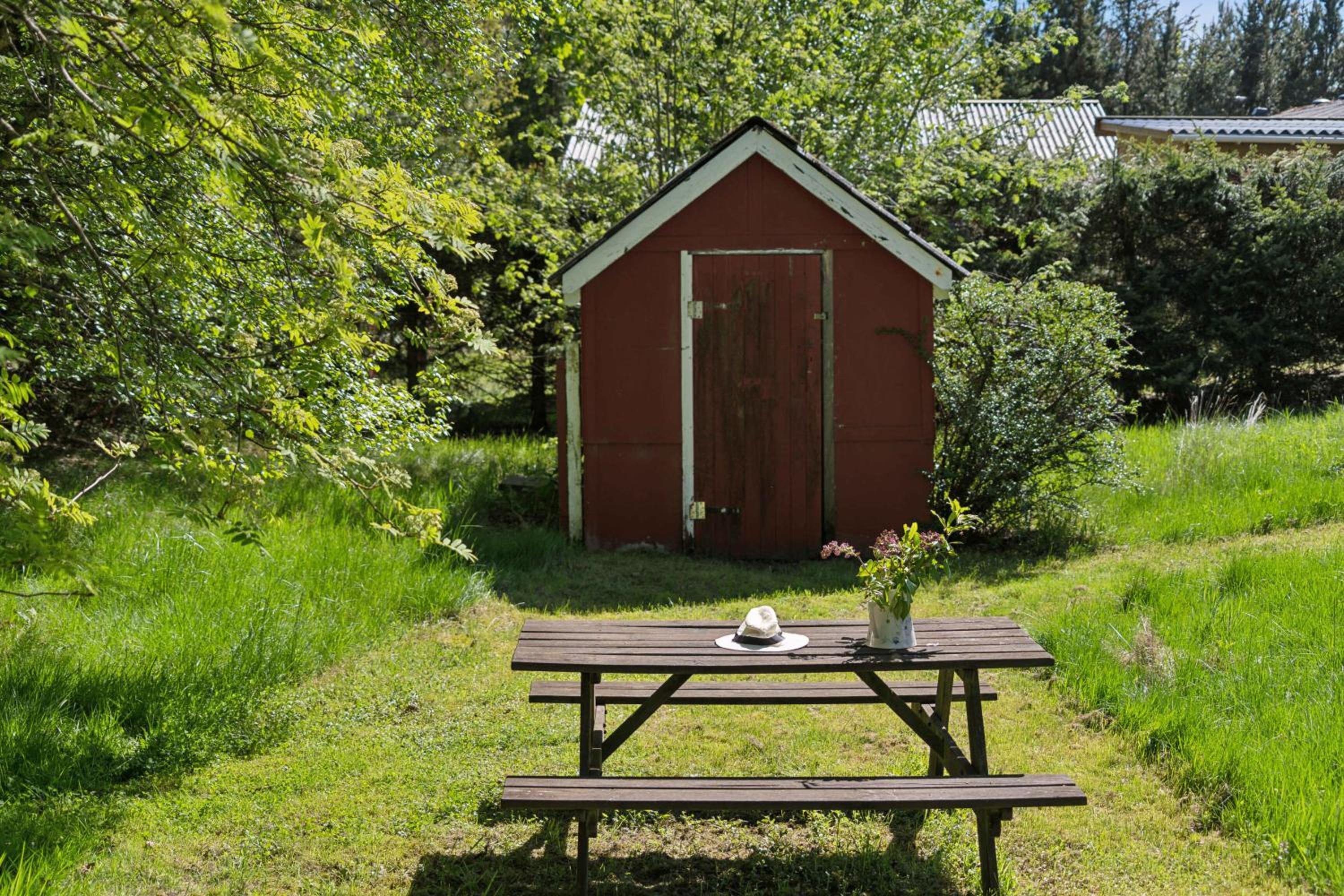 Cozy Cottage In Peaceful Surroundings