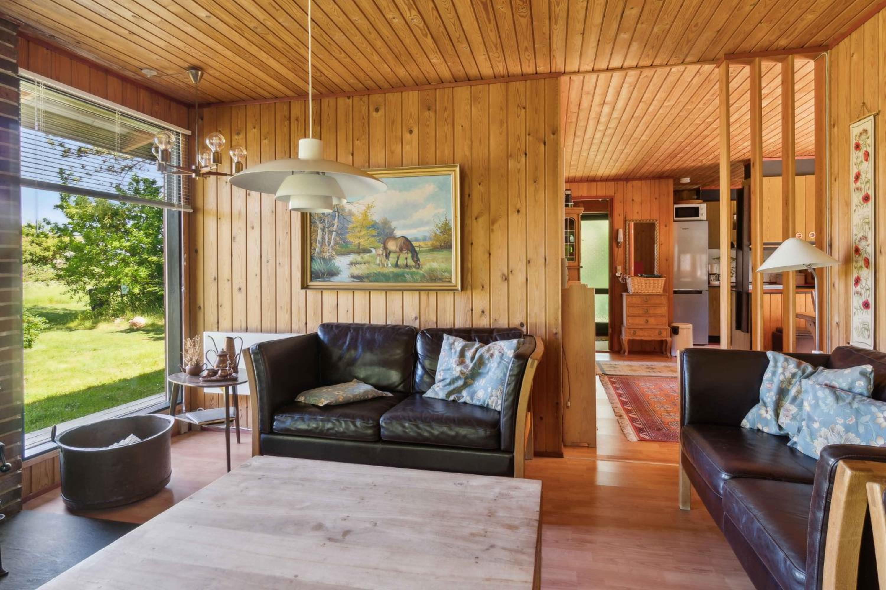 Idyllic Coastal Cottage Comfort And Relaxing