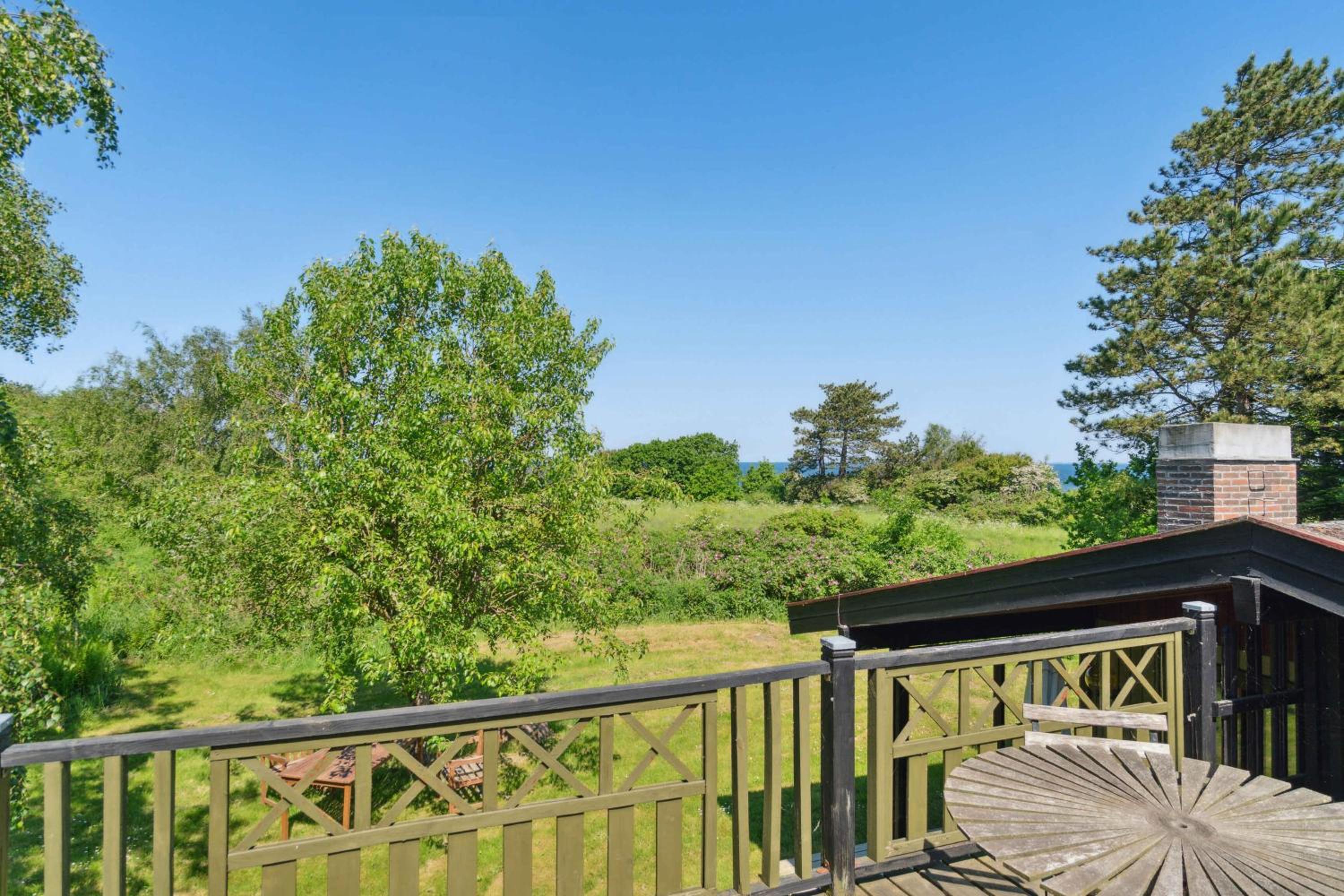 Idyllic Coastal Cottage Comfort And Relaxing