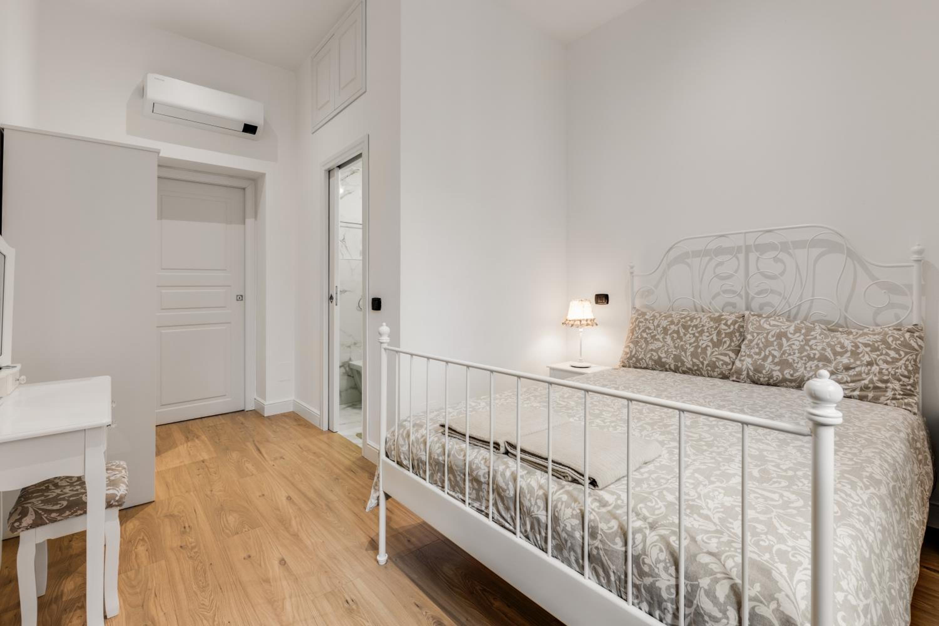 Dolce Rooms
