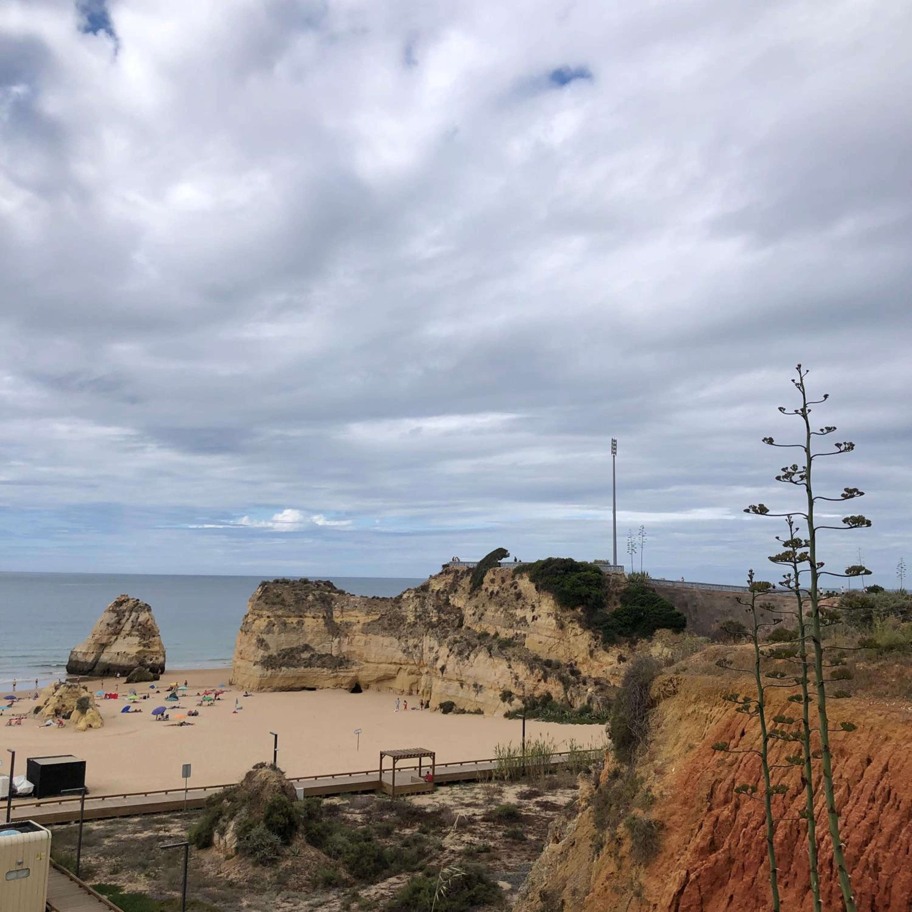 Cozy Apartment, 5 Min to Praia da Rocha, Algarve view 2