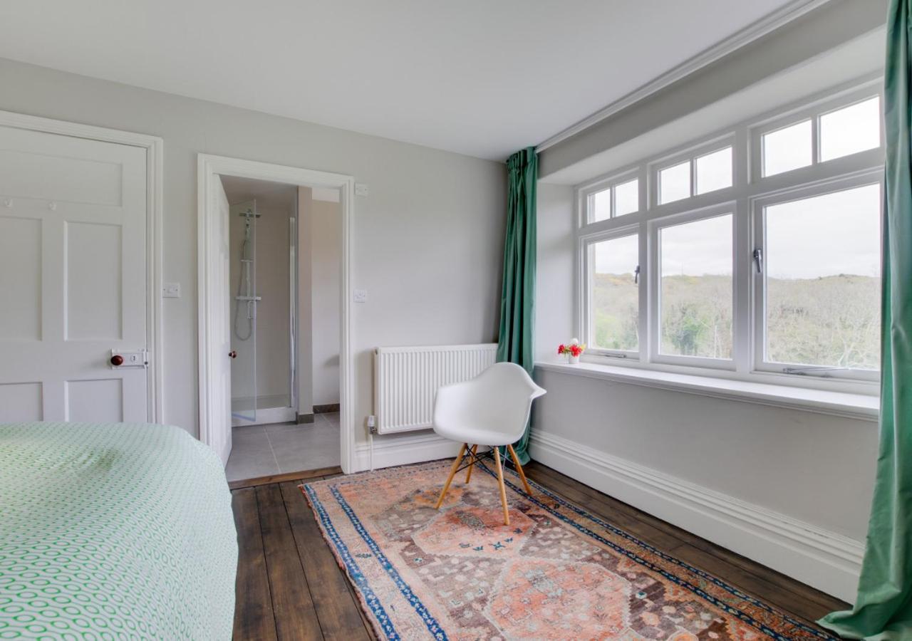 4 Bed in Barmouth oc-bow259 view 5