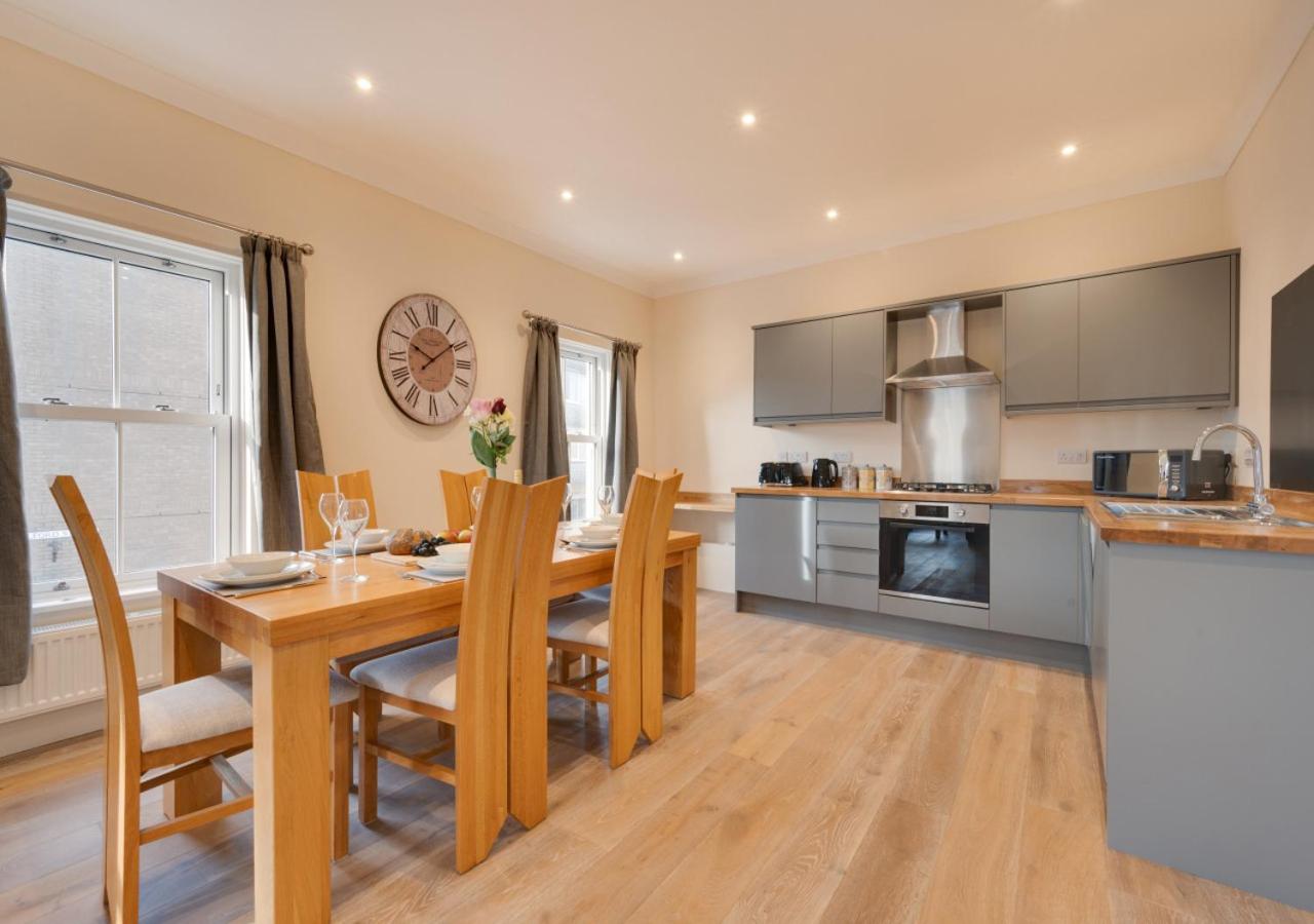 3 Bed in Saundersfoot oc-pw9274 view 2