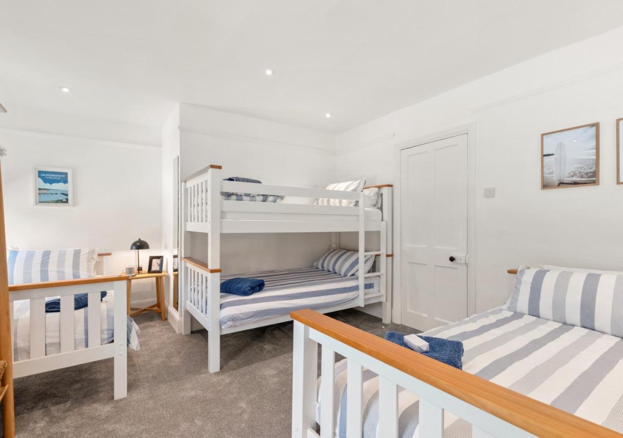 2 Bed in Saundersfoot oc-pw252a