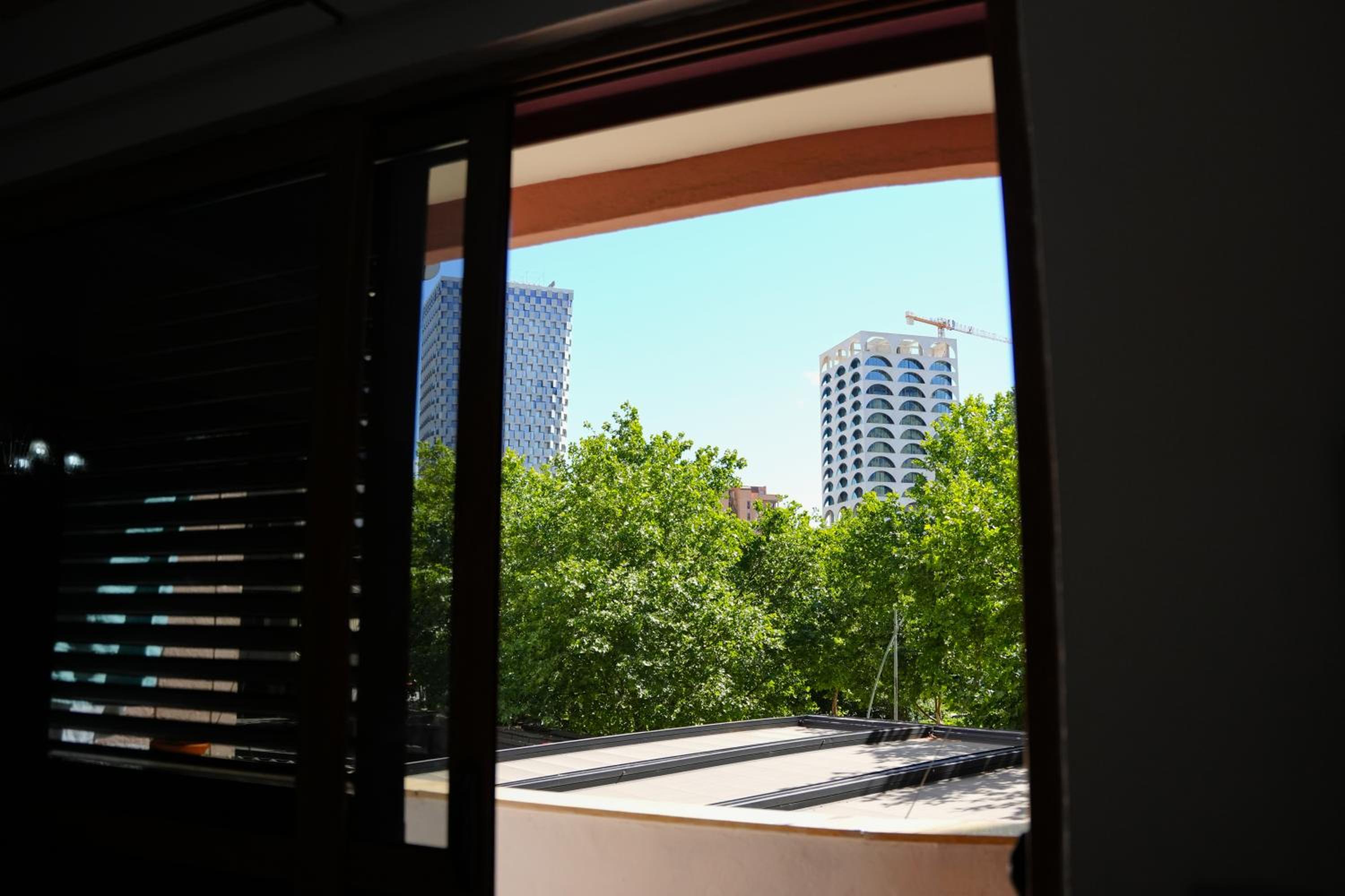 Tirana Centre Lions Gate 1 Apartment