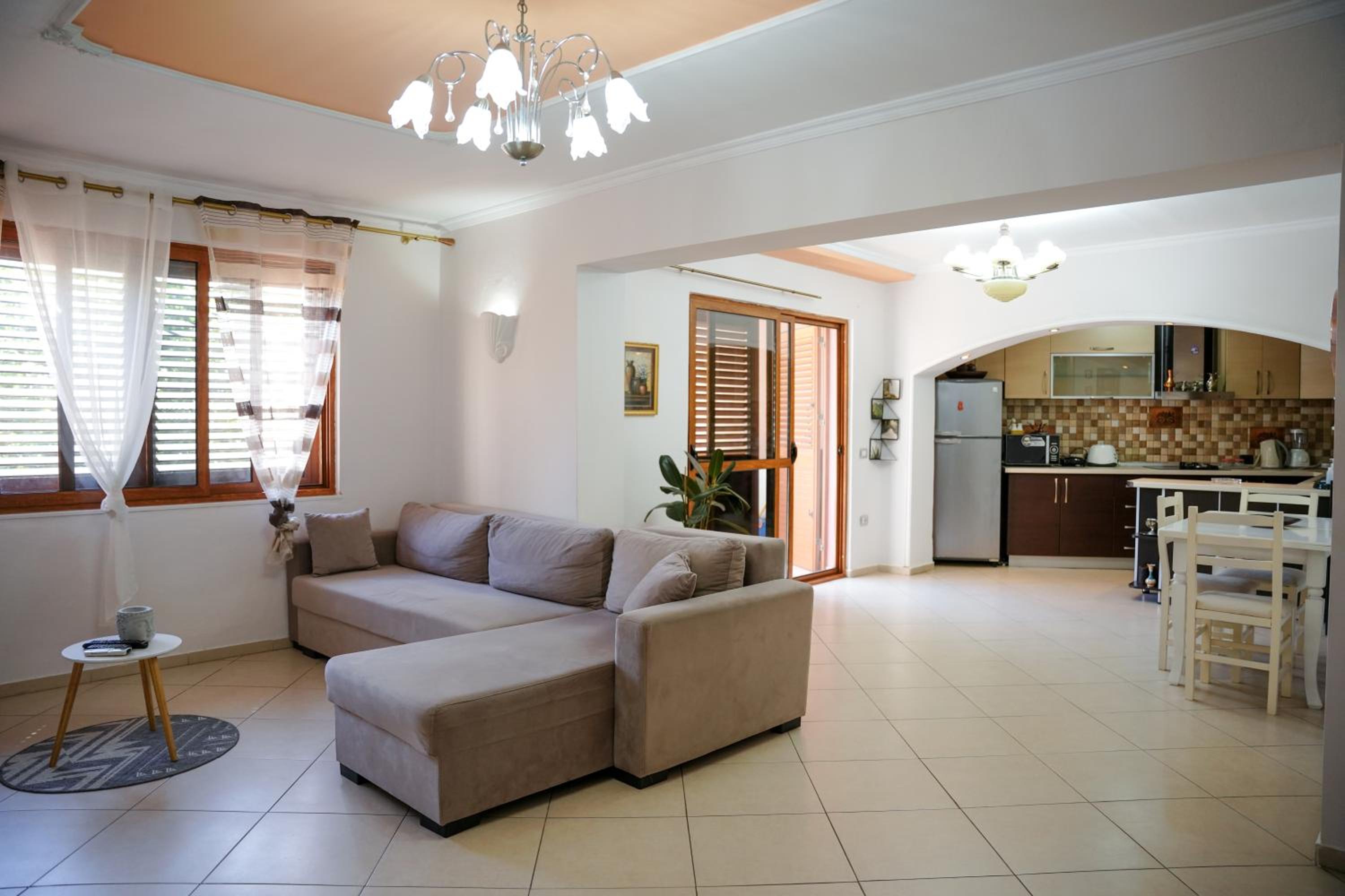 Tirana Centre Lions Gate 1 Apartment