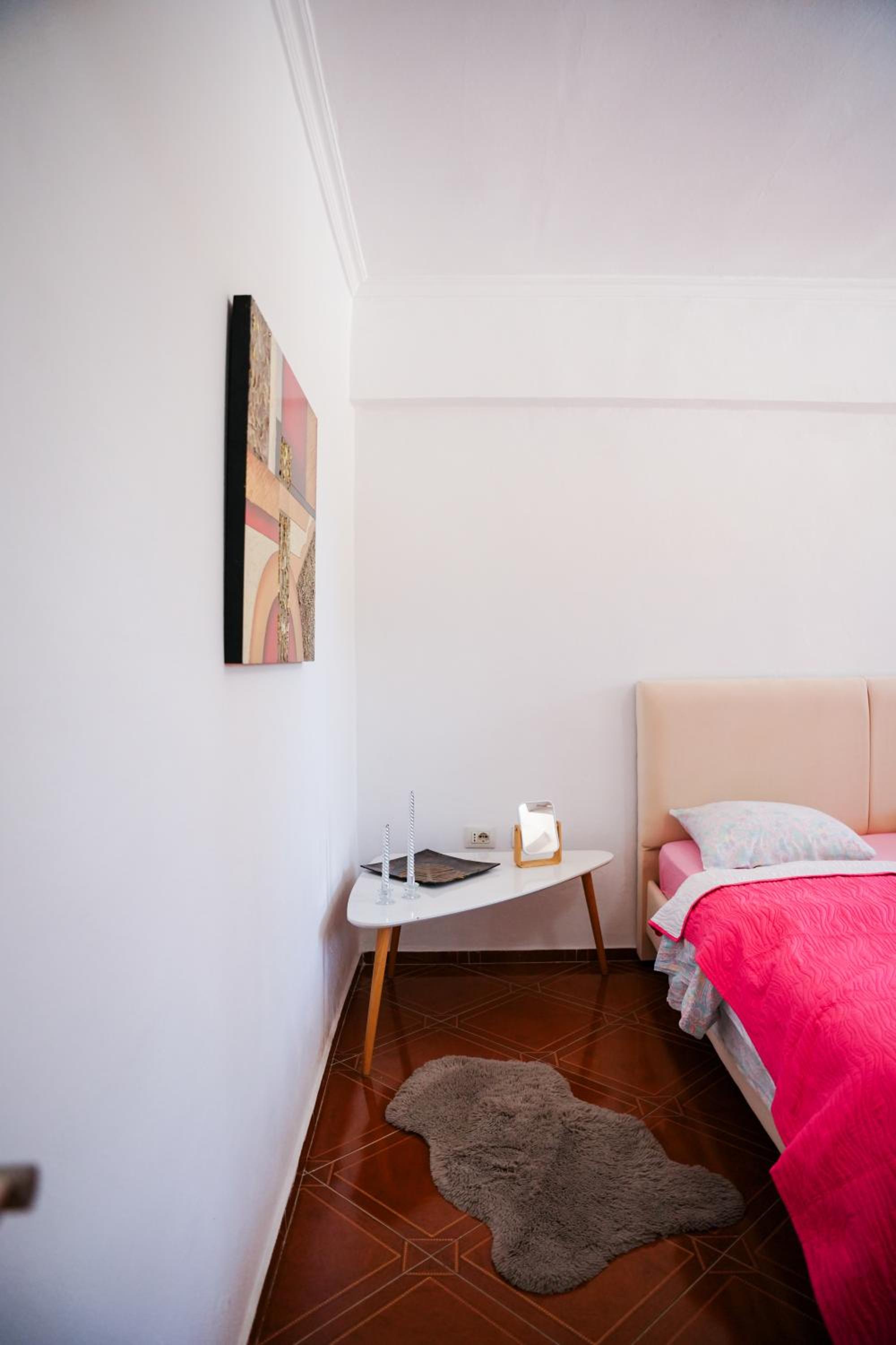 Tirana Centre Lions Gate 1 Apartment