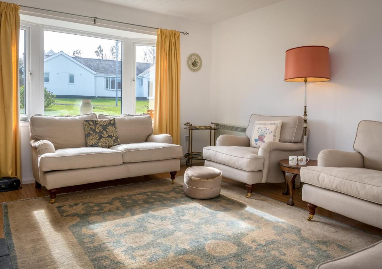 3 Bed in Bwlchtocyn oc-15lonc view 3