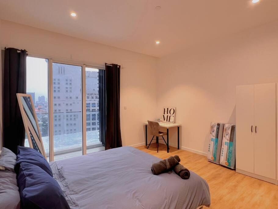3PX Comfy Quill Residence, Near Quill City Mall, Monorail & LRT