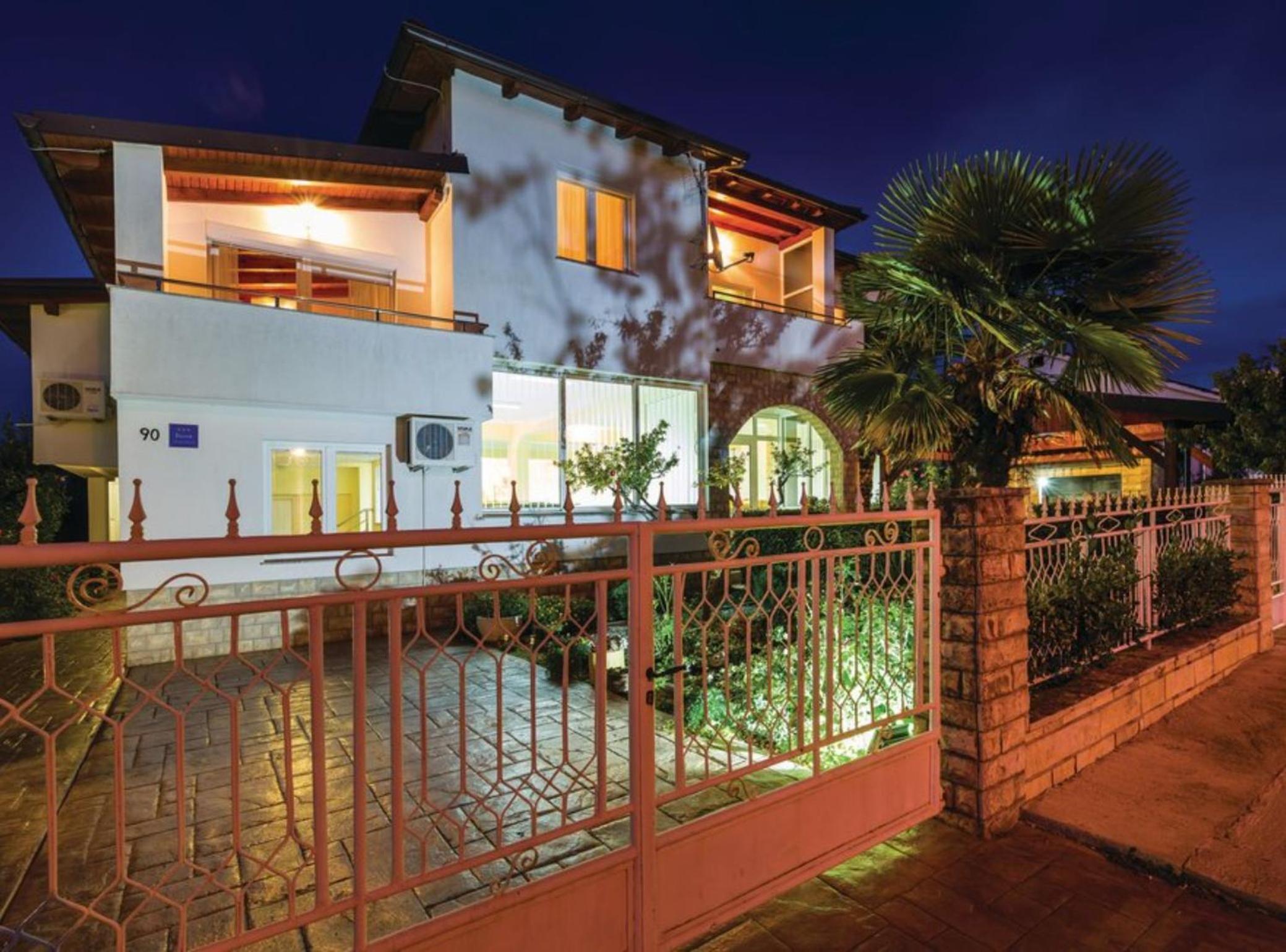 Holiday Home Villa Ksenija view 3