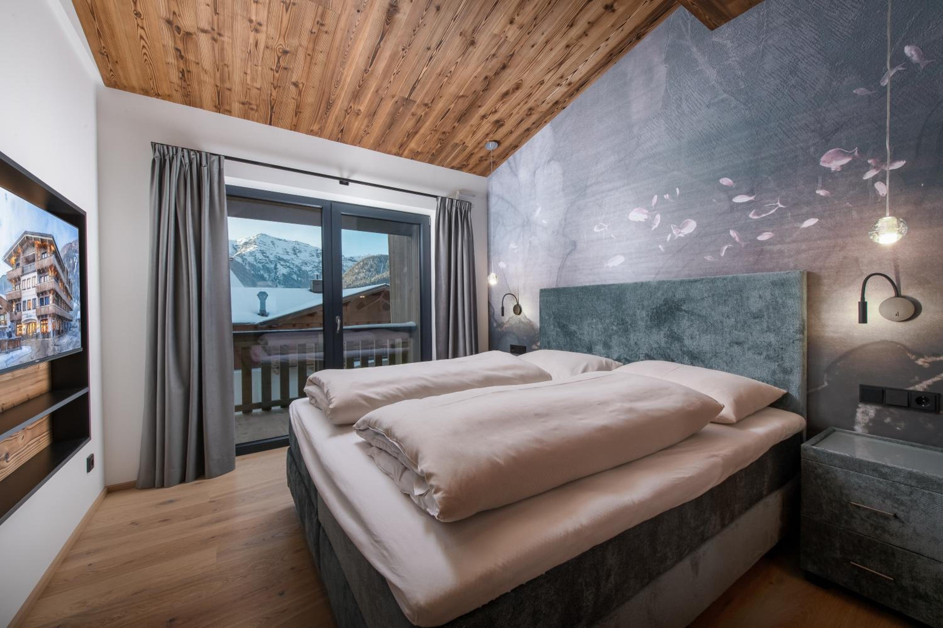 ELEMENTS by Heigenhauser