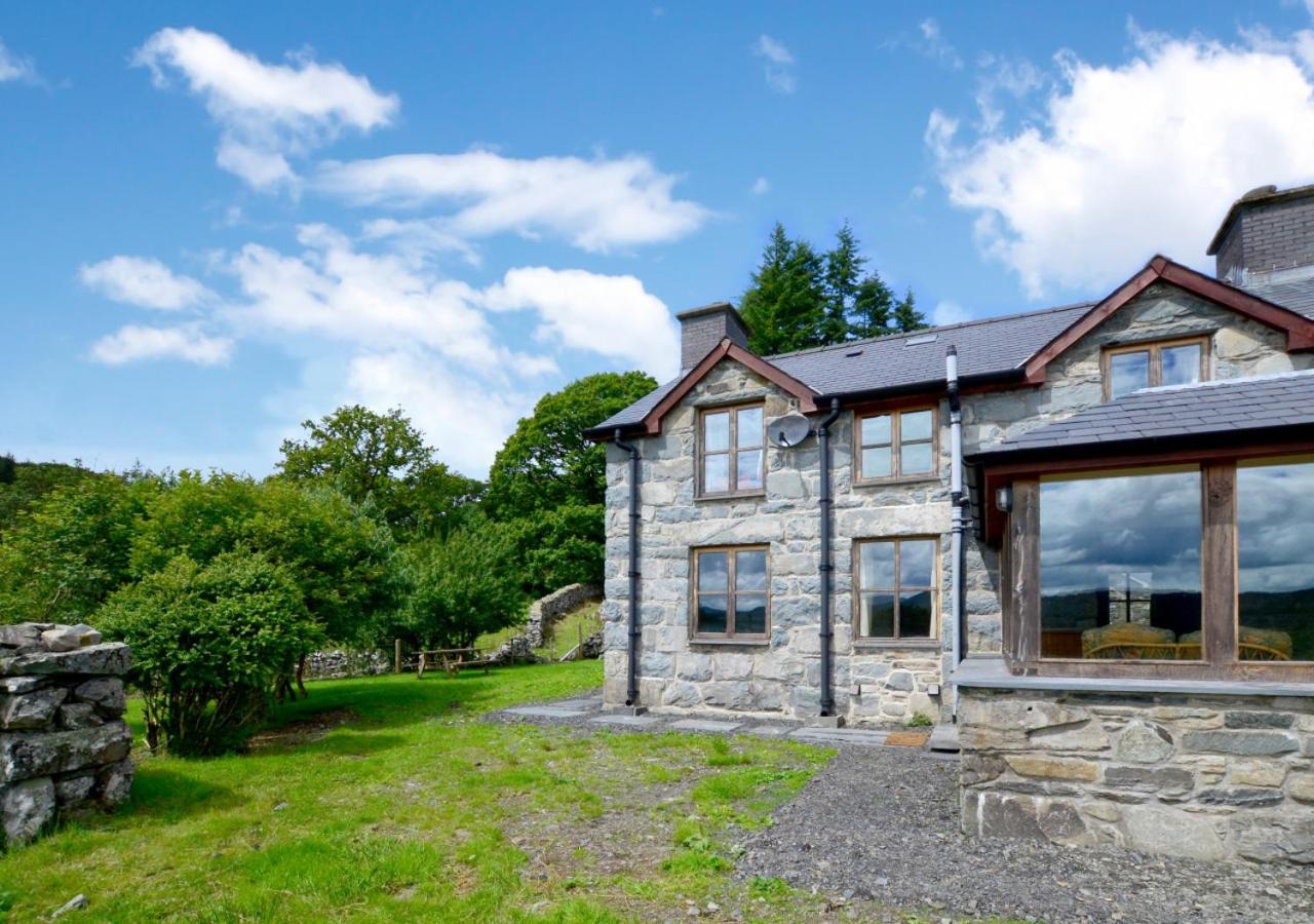 3 Bed in Dolgellau oc-wah570