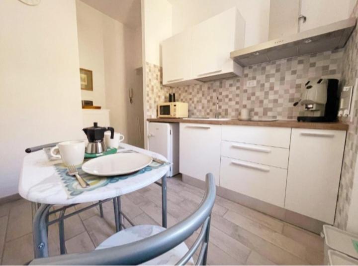 Chez Bois - Suite Apartment Capodimonte