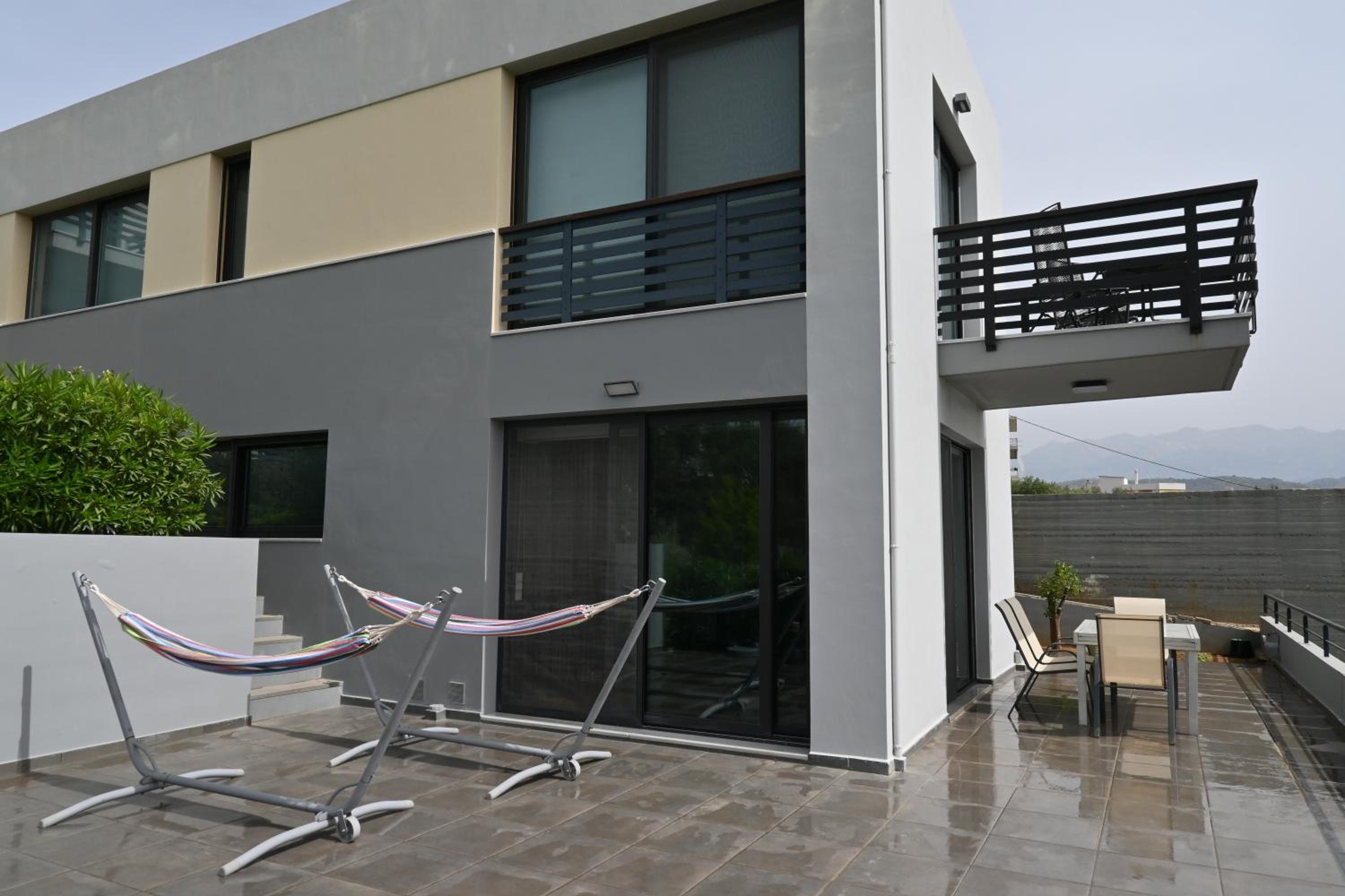 Μelpo's House view 4
