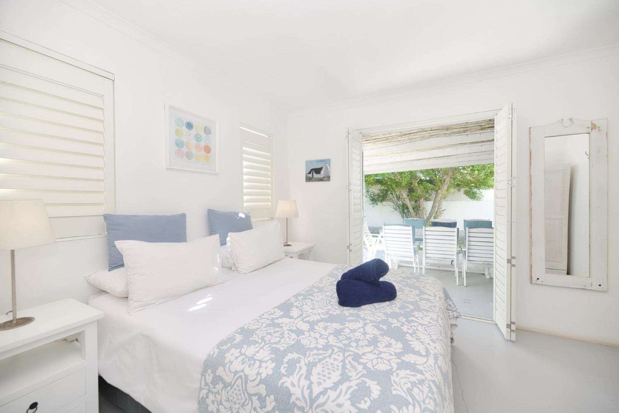Arniston House