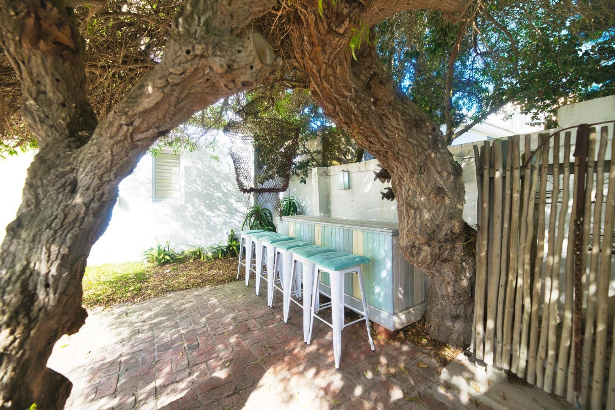 Arniston House