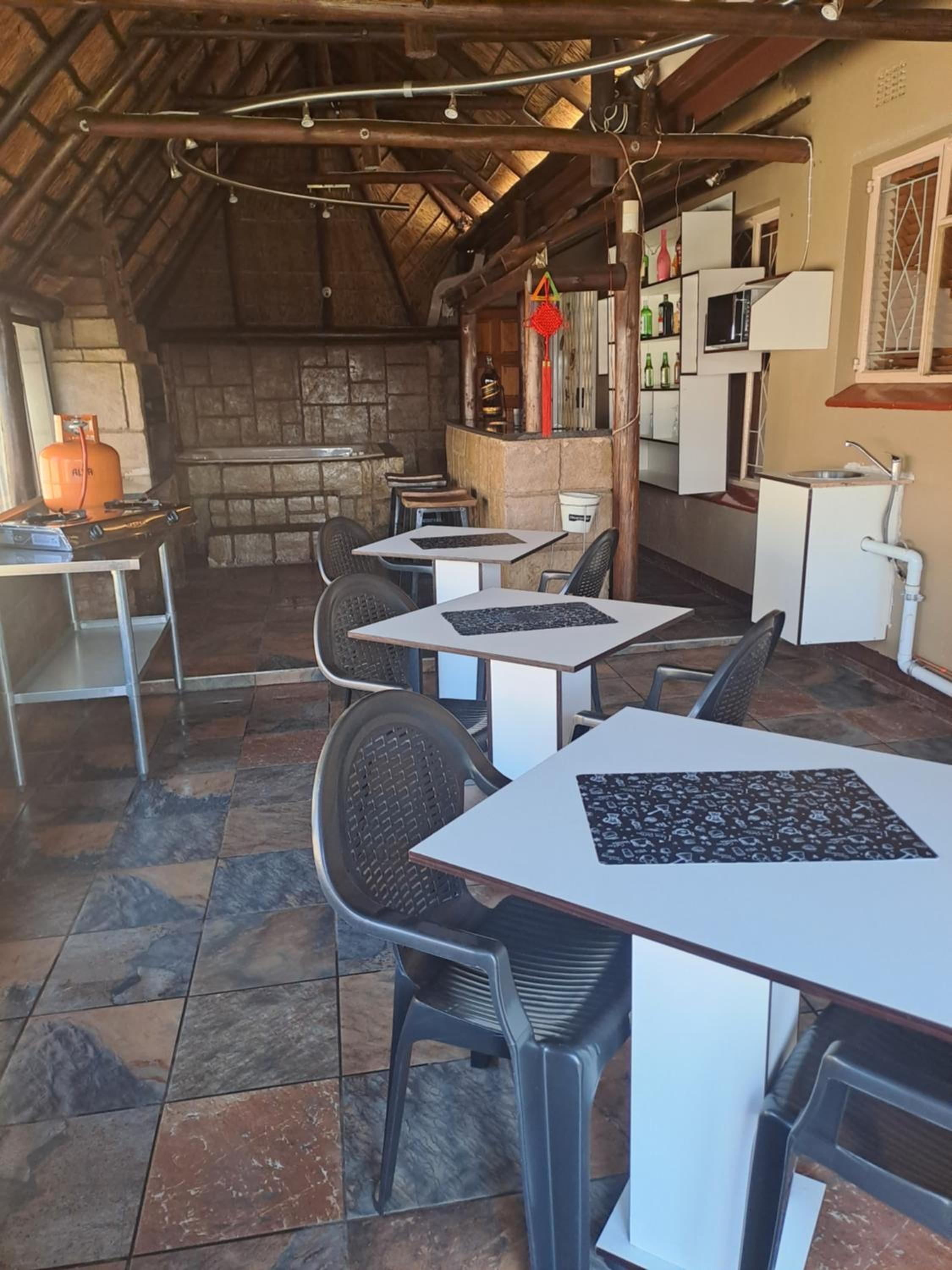 Akyra Guest House Brackenhurst