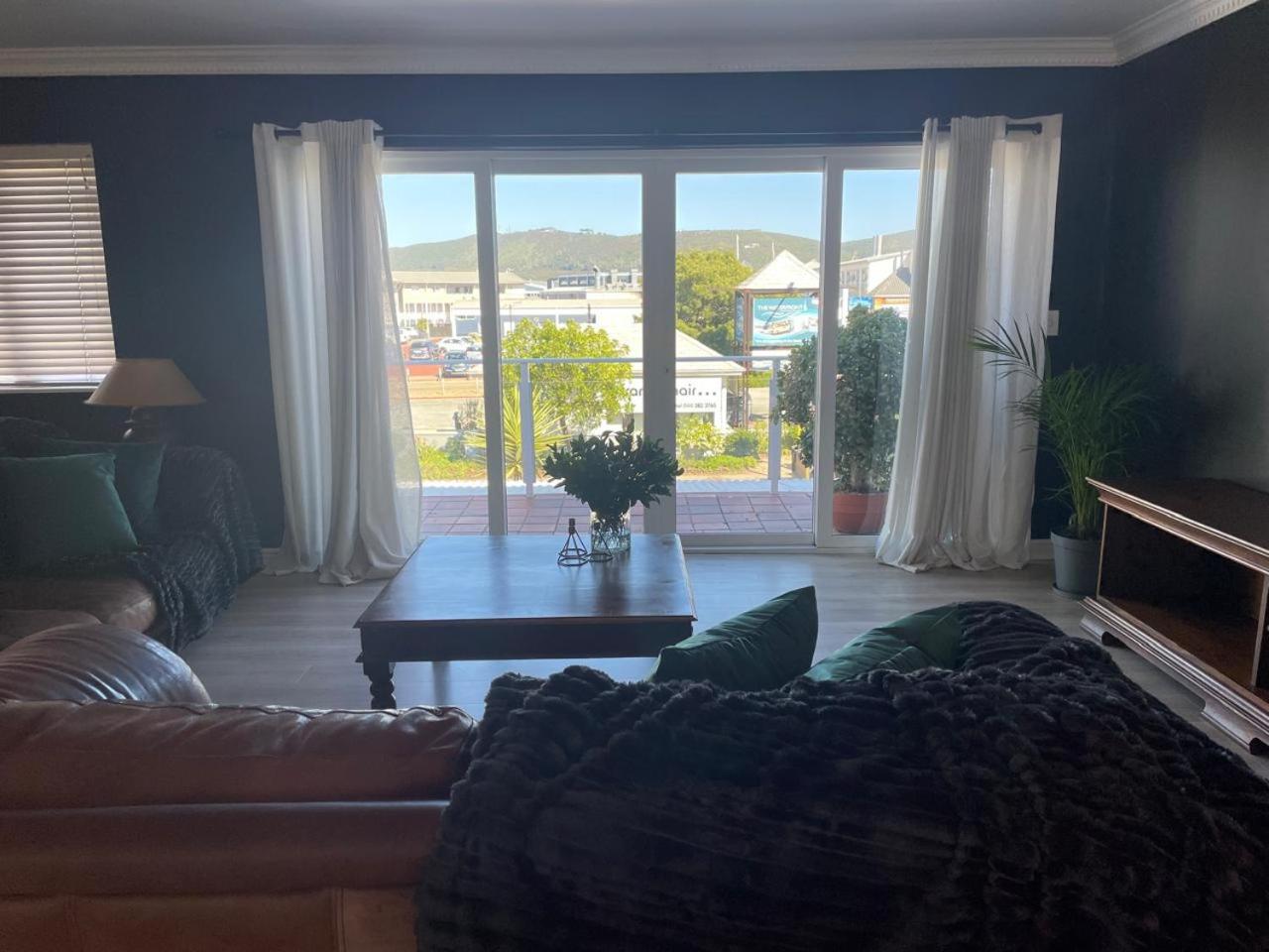 Casa de Agua - Waterfront view 2