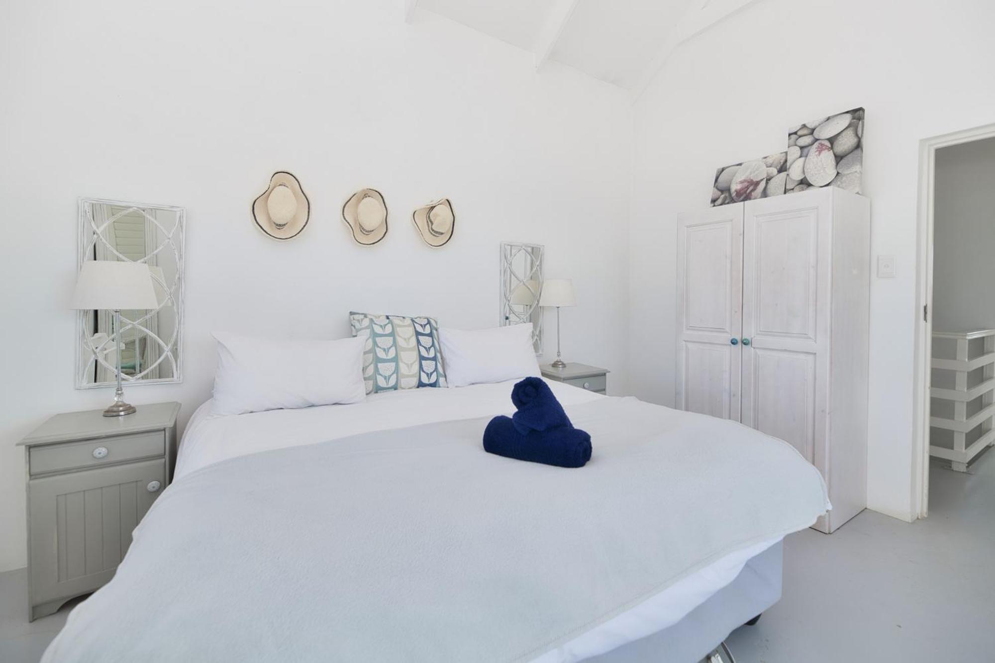 Arniston House