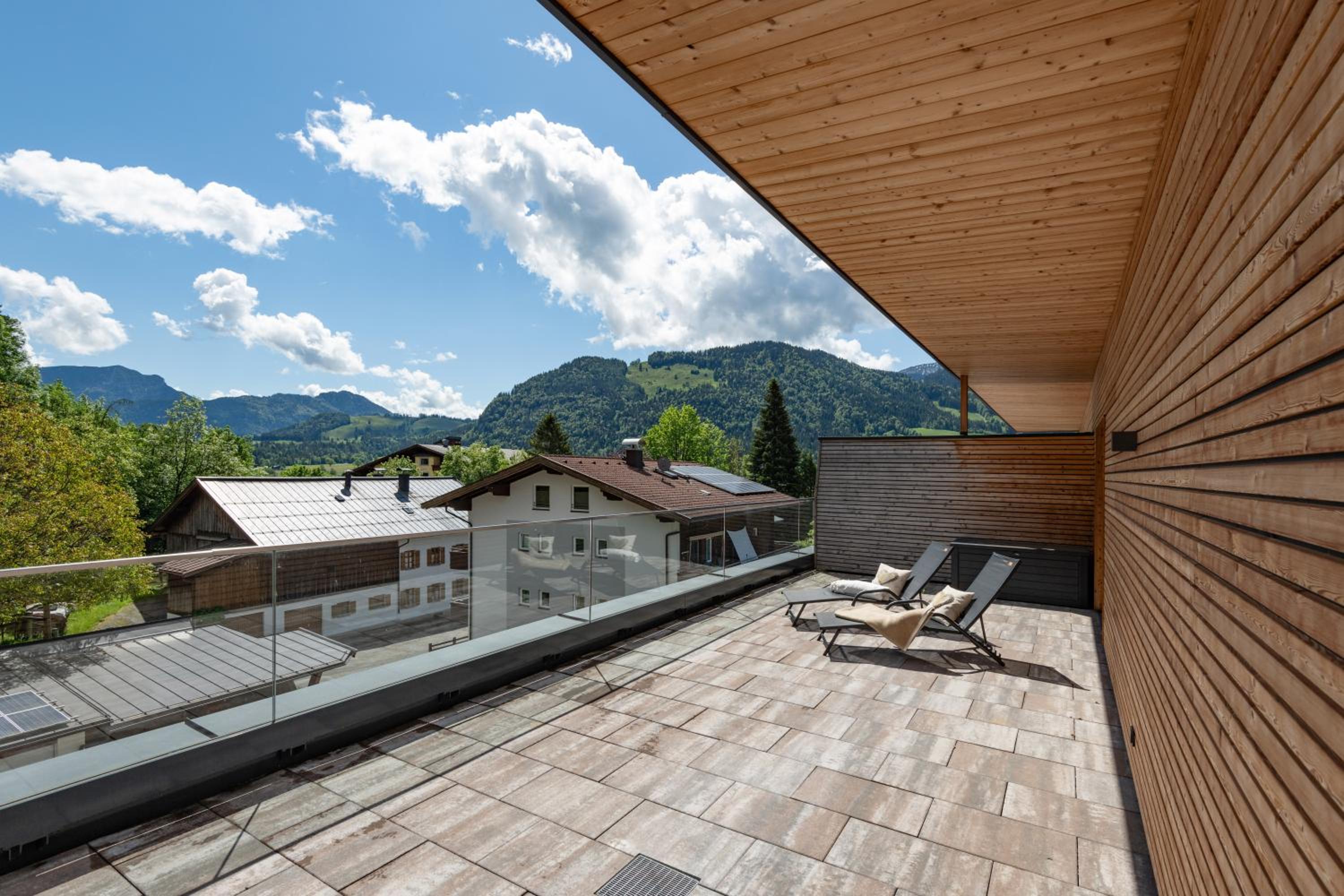 Penthouse Bergseetraum mit 102 qm Dachterrasse