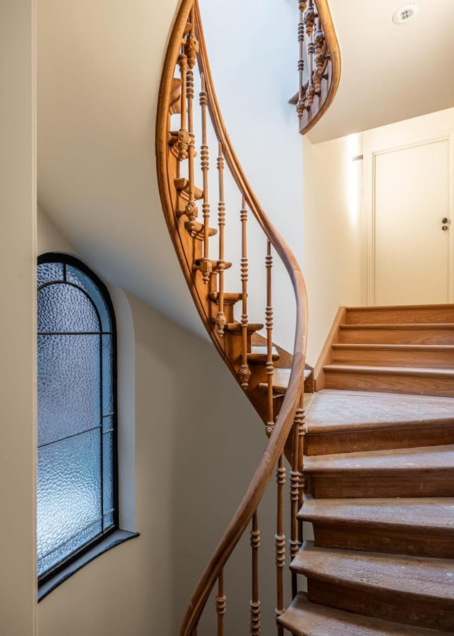 City-view loft with wooden beams and mezzanine