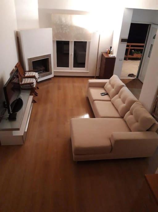 Beach Villa in Golem