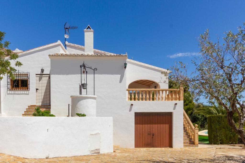 Chalet Los Olivos con piscina