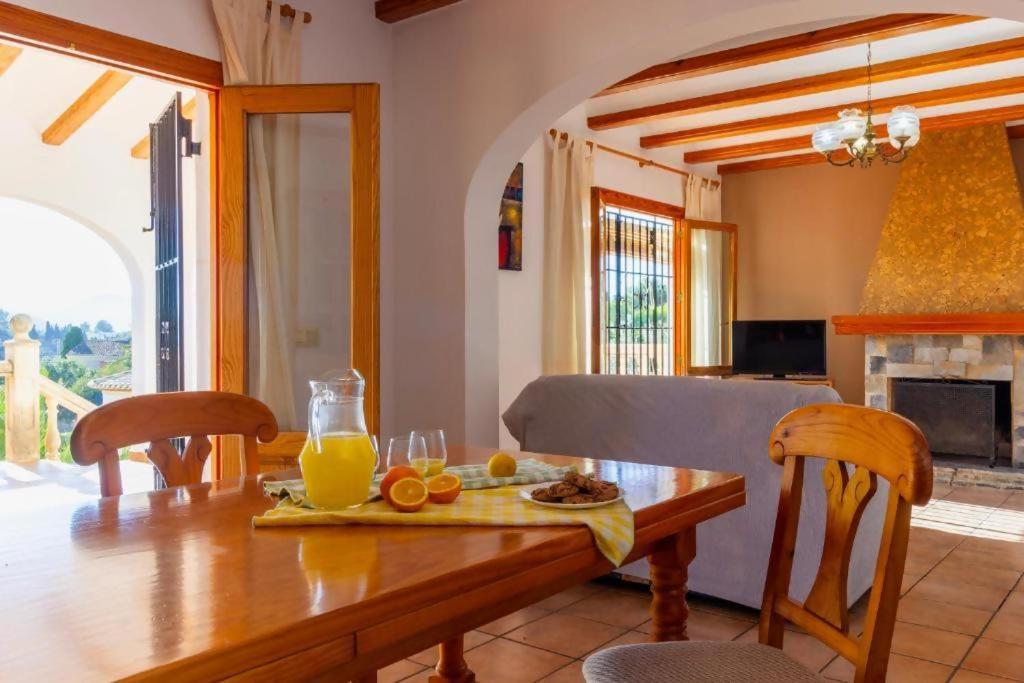 Chalet Los Olivos con piscina